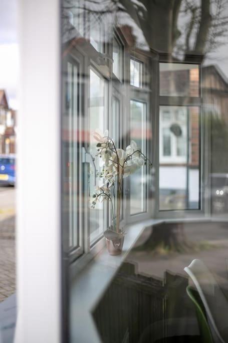 Апартаменты Stylish Retreat In Leigh-On-Sea Саутенд-он-Си Экстерьер фото