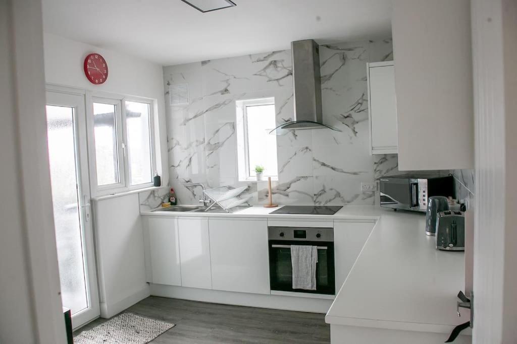 Апартаменты Stylish Retreat In Leigh-On-Sea Саутенд-он-Си Экстерьер фото